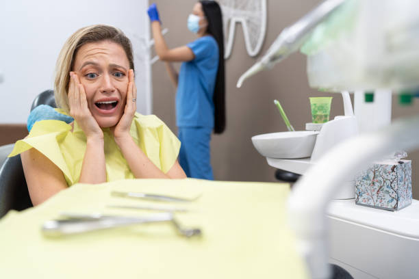 Best Emergency Tooth Extraction in Maypearl, TX
